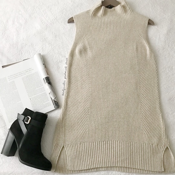 Simply Vera Vera Wang Sweaters - Vera Wang Shimmer Tan Long Sweater (Price Firm)